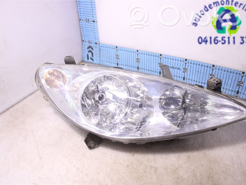 Peugeot 307 Lampa przednia 