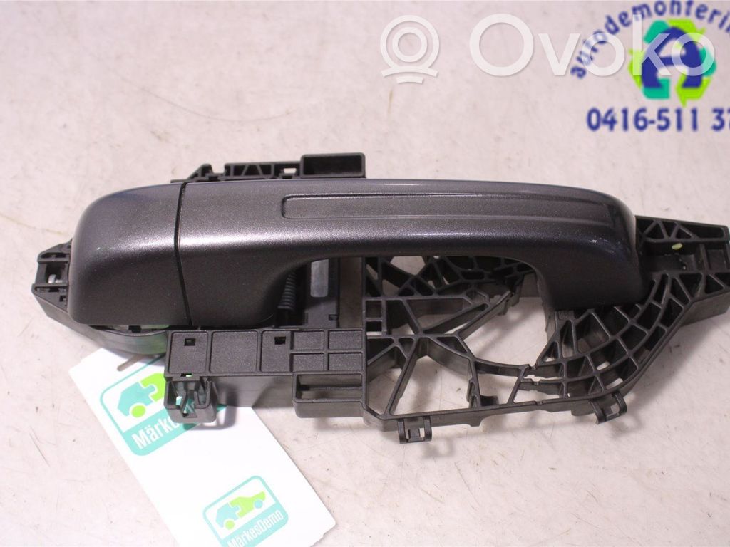 Dodge RAM Manecilla externa puerta delantera 