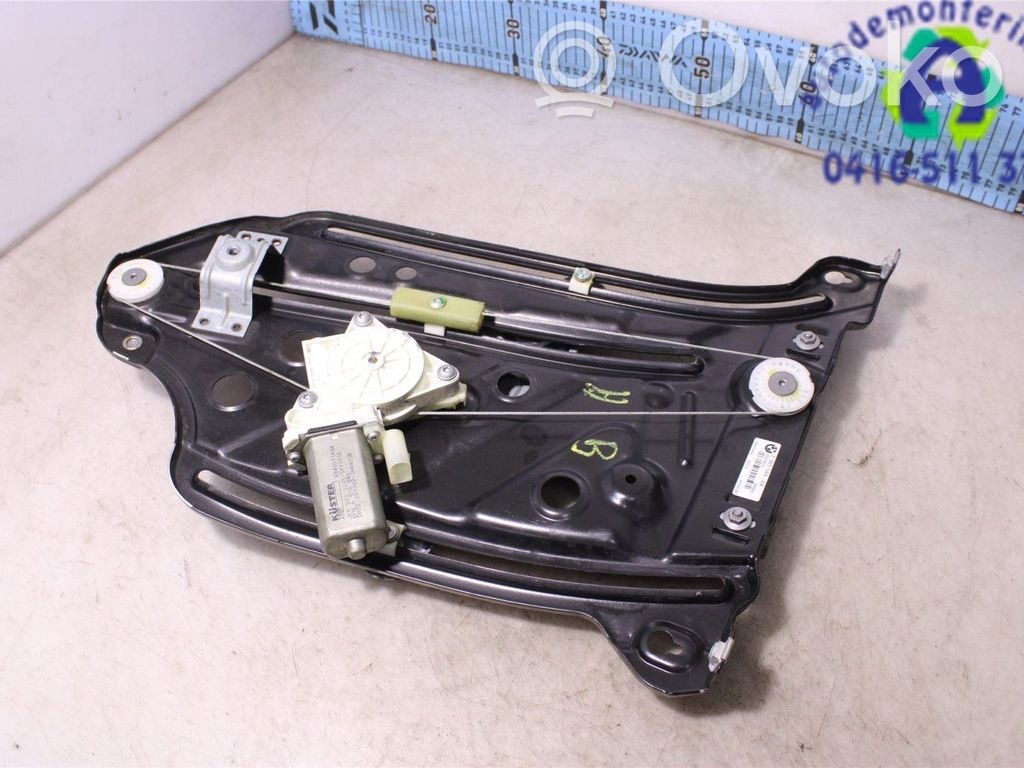 BMW 1 E82 E88 Rear door window regulator with motor 