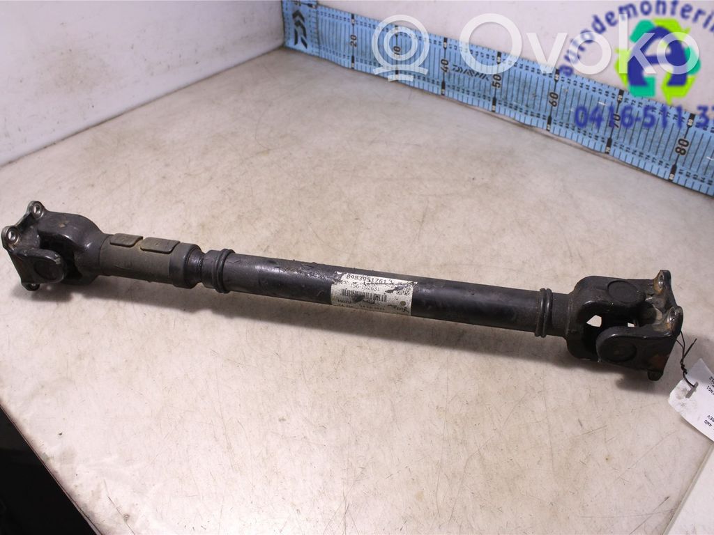 Isuzu D-Max Etukardaaniakseli 