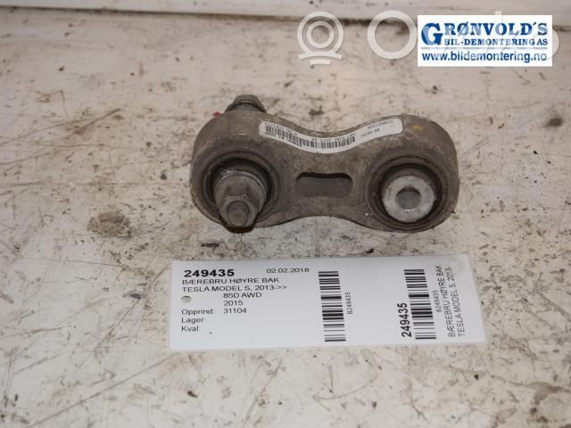 Svira   102142200A,102142200A