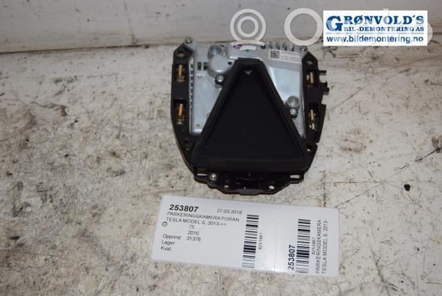 Tesla Model S Front parking sensor holder (PDC) 