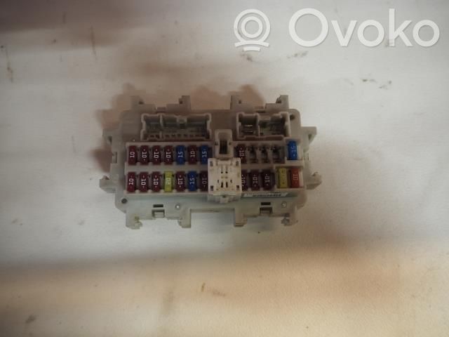 Nissan Navara D40 Fuse box set 