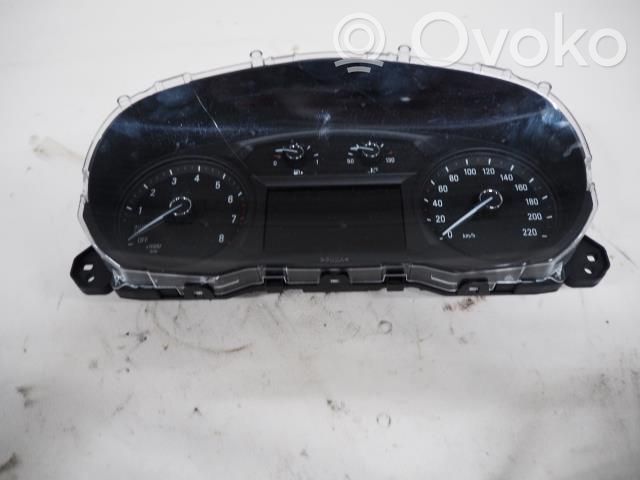 Opel Mokka X Vitezometru (grup de instrumente) 