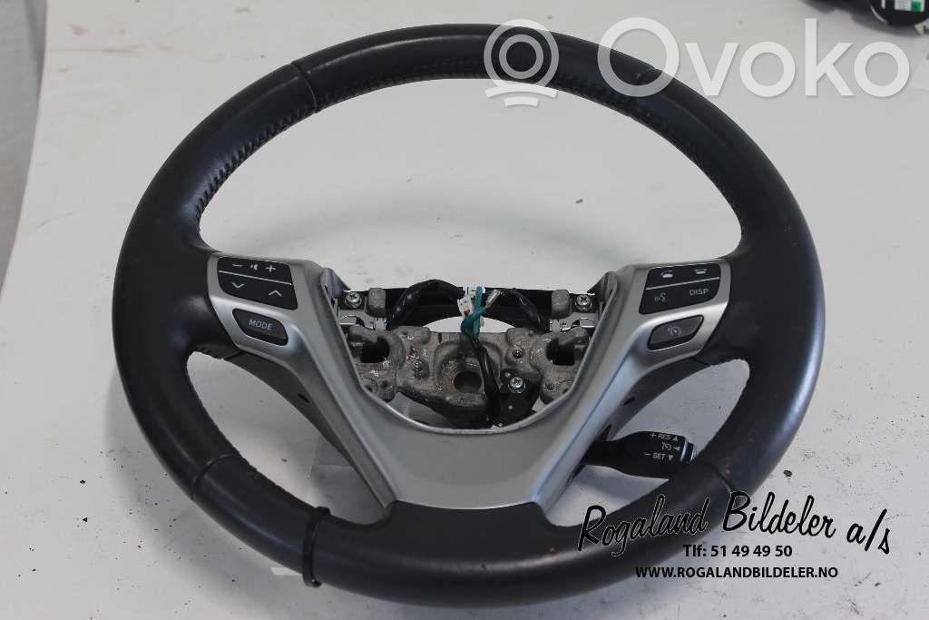 Toyota Verso Volante 