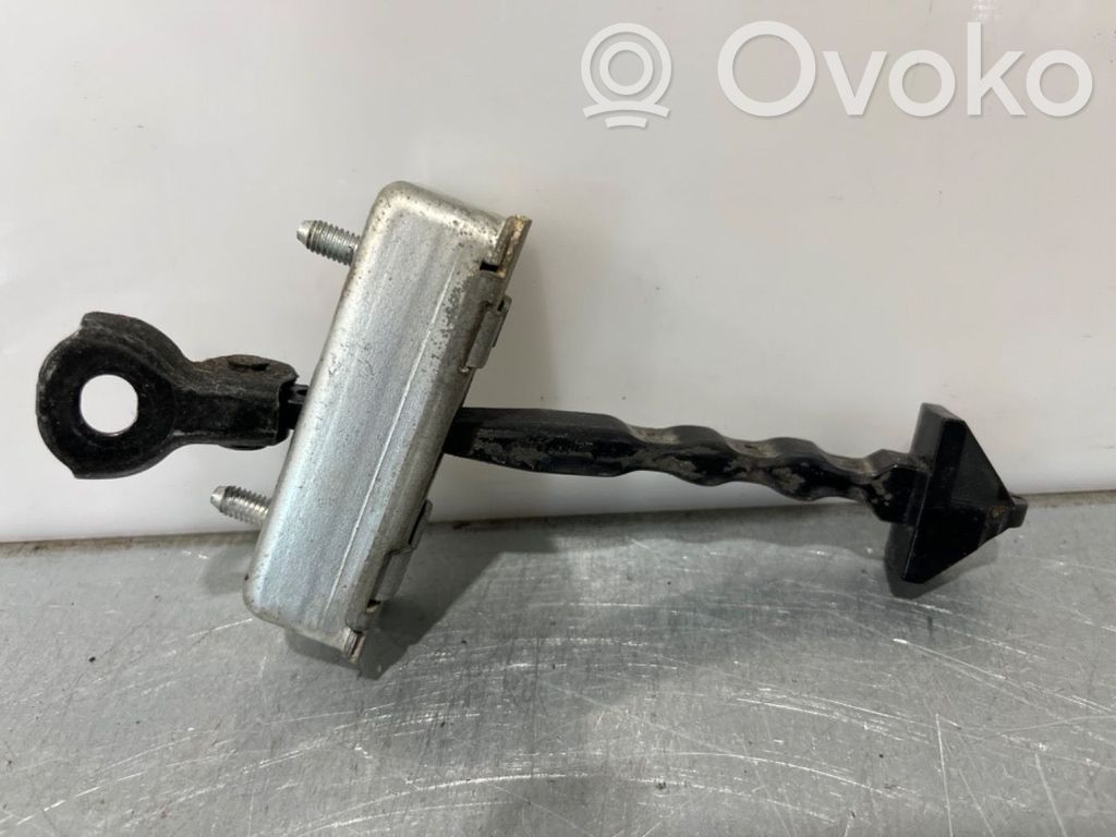 Mazda 6 Etuoven pidätin 