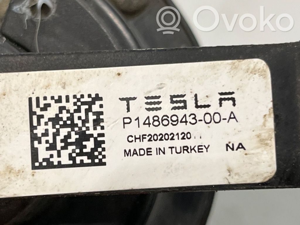 Tesla Model 3 Skaņas signāls 