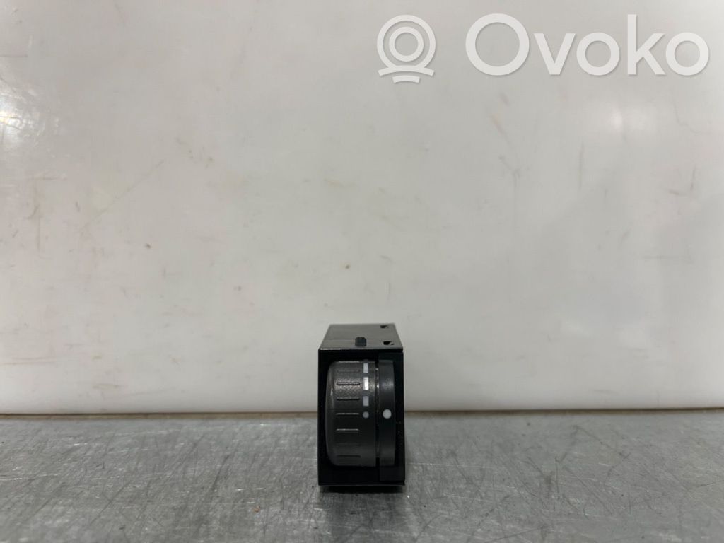 Subaru Legacy Other switches/knobs/shifts 