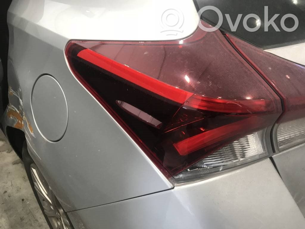 Toyota Auris E180 Takavalot 
