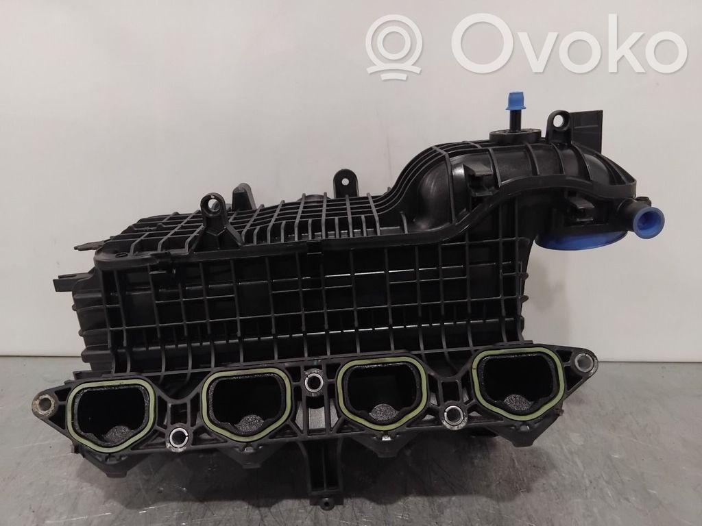 Volkswagen PASSAT B8 Colector de admisión 