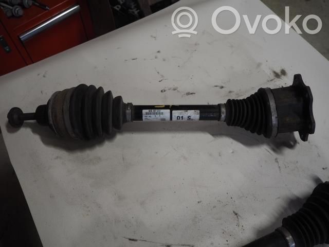 Etuvetoakseli   4KE407271,4KE407271