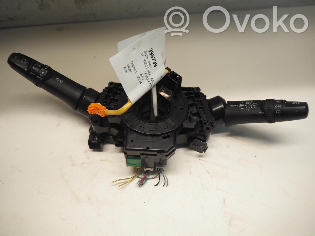 Peugeot 4008 Interruptor de control multifunción 