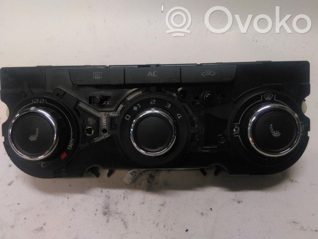 Skoda Yeti (5L) Rămă unitate control climatizare 