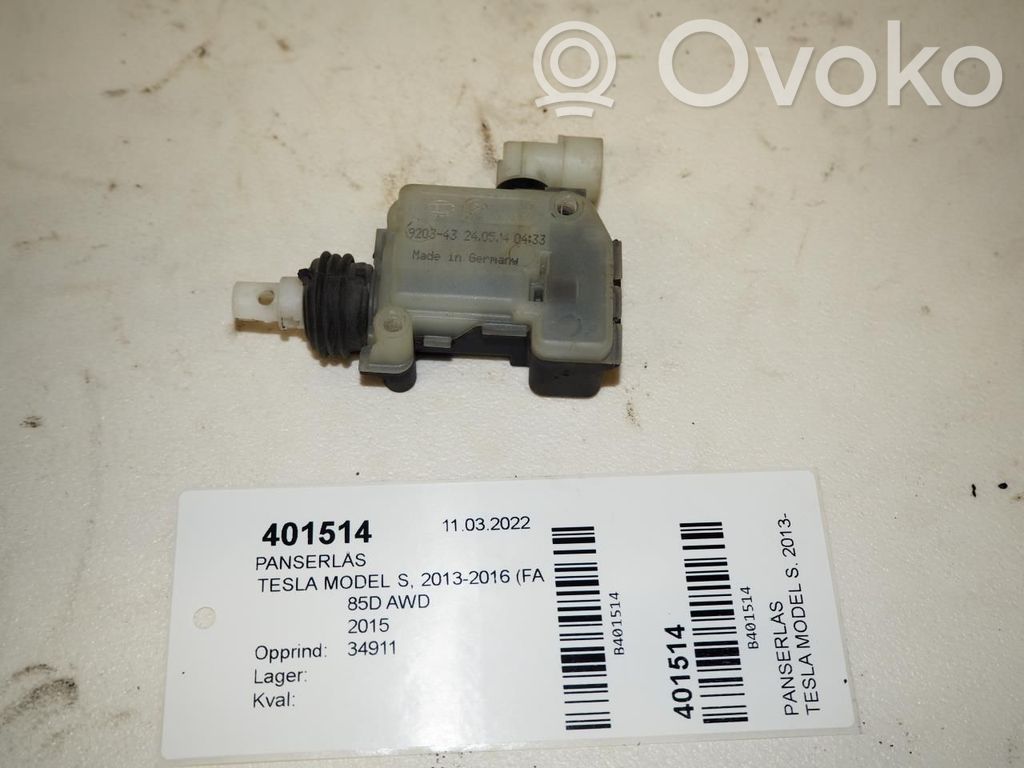 Tesla Model S Engine bonnet/hood lock/catch 