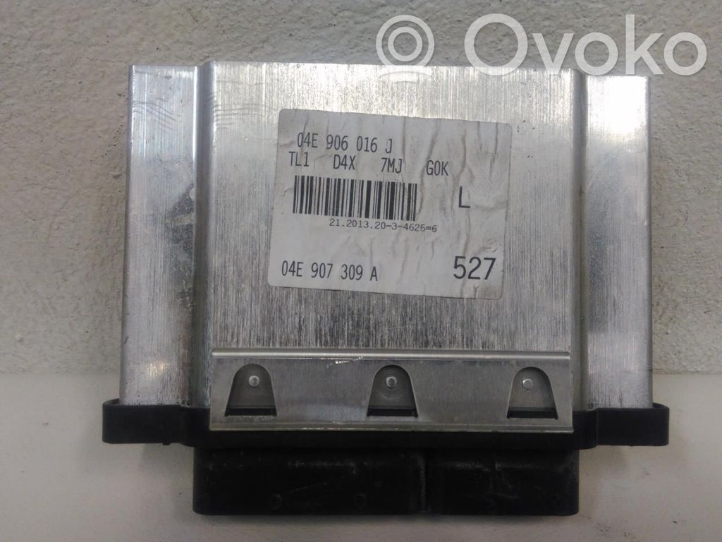 Engine control unit/module ECU   04E906016J,04E906016J