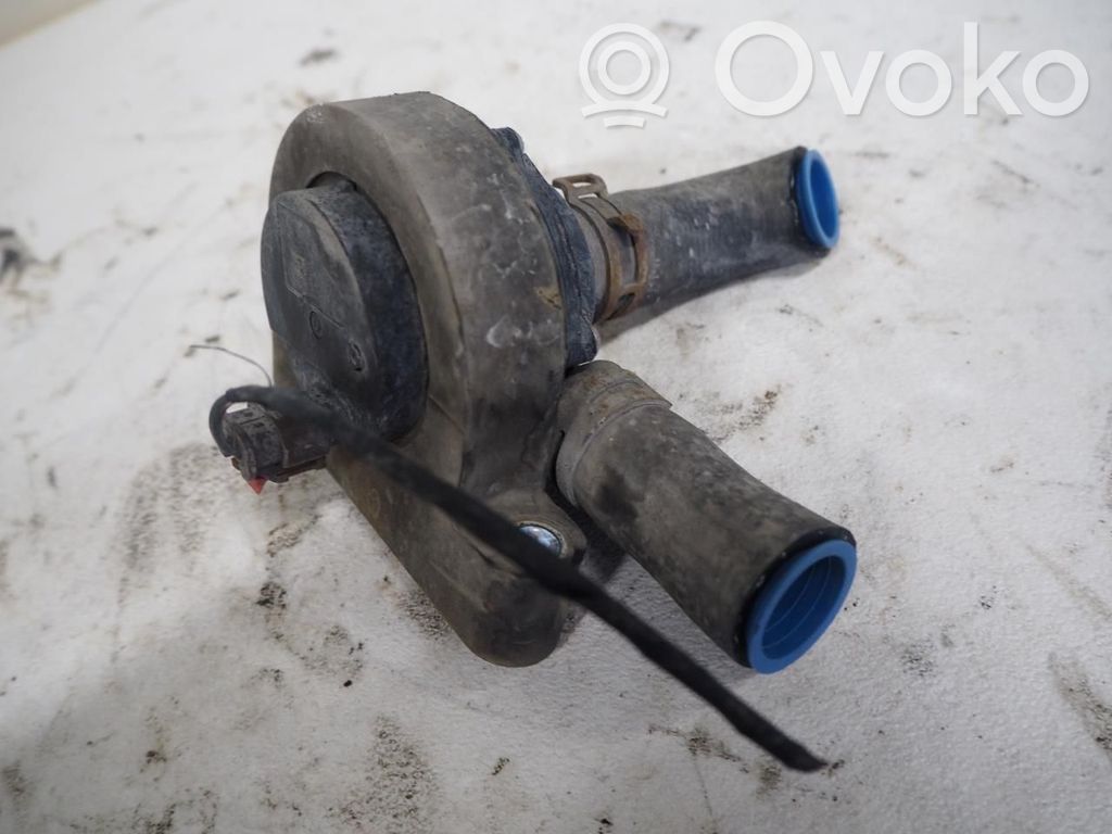 Water pump   13597899,13597899