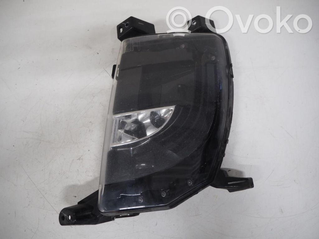 Tesla Model S Feu antibrouillard avant 