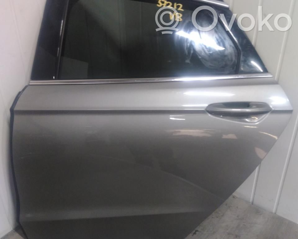 Ford Mondeo MK V Puerta trasera 