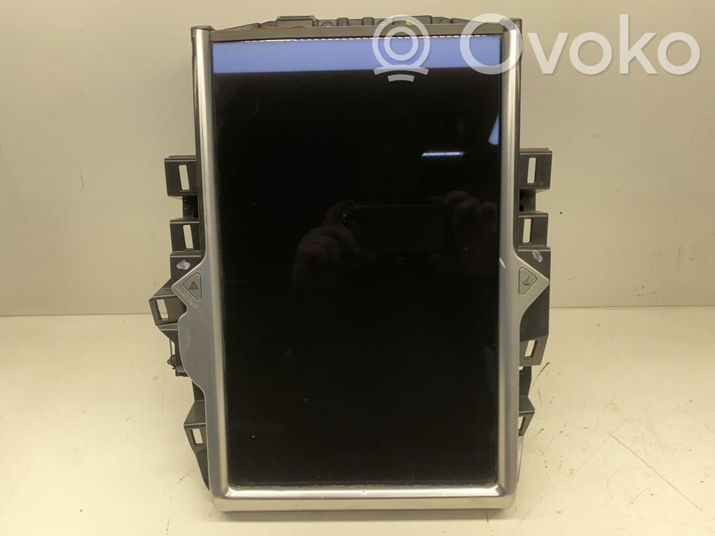 Tesla Model S Head unit multimedia control 