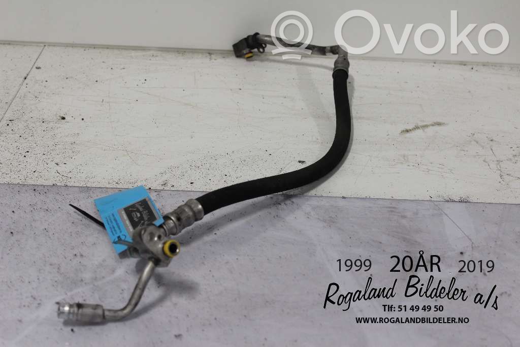 BMW X3 E83 Tubo flessibile aria condizionata (A/C) 