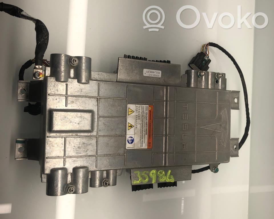 Tesla Model S High voltage junction box 