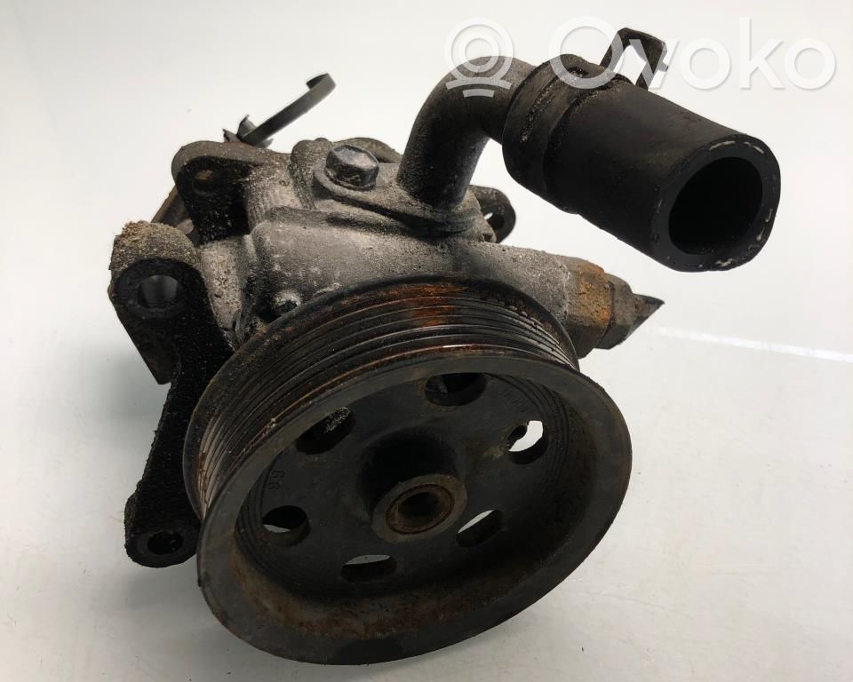 Jeep Commander Power steering pump 