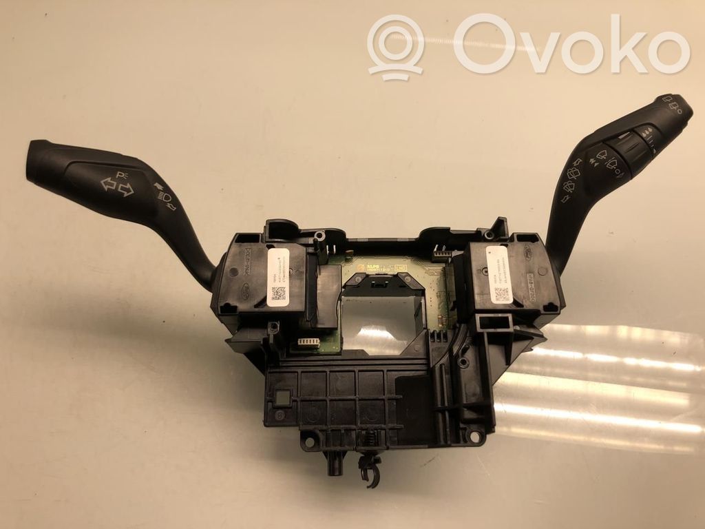 Multifunctional control switch/knob   F1ET17A553BA,AV6T13335AE,1883869,1900224,AV6T13335AE,F1ET17A553BA