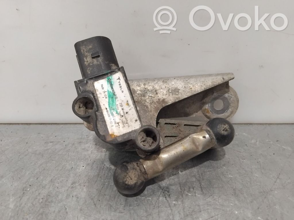Tesla Model S Air suspension front height level sensor 