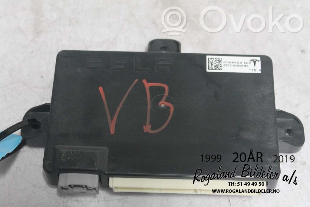 Tesla Model X Door control unit/module 