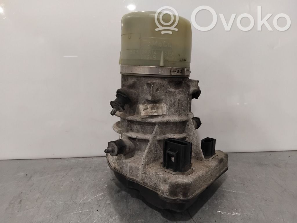 Ford Galaxy Ohjaustehostimen sähköpumppu 