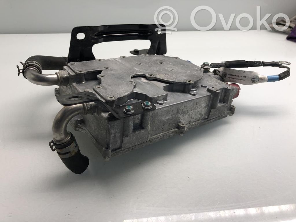 Inversor/convertidor de voltaje   102866500B,102866500B
