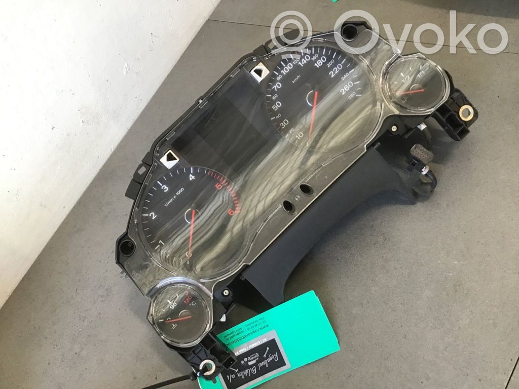 Audi A8 S8 D3 4E Speedometer (instrument cluster) 