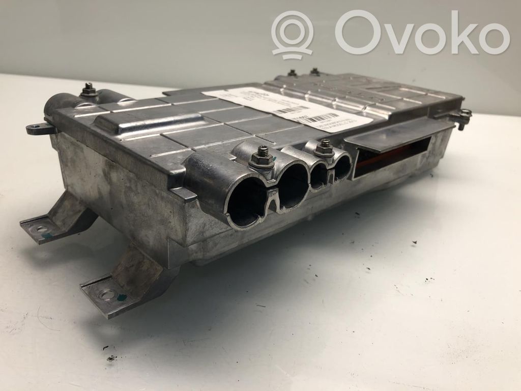 Tesla Model S Skrzynka przyłączeniowa wysokiego napięcia 