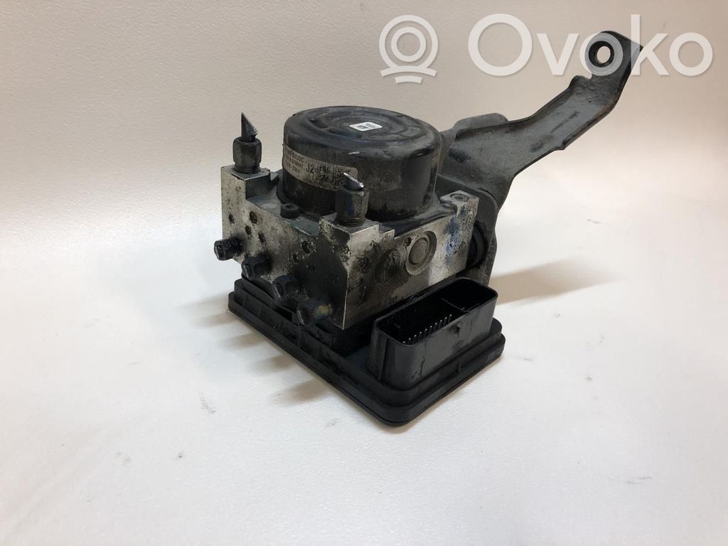 Nissan Note (E12) ABS Pump 