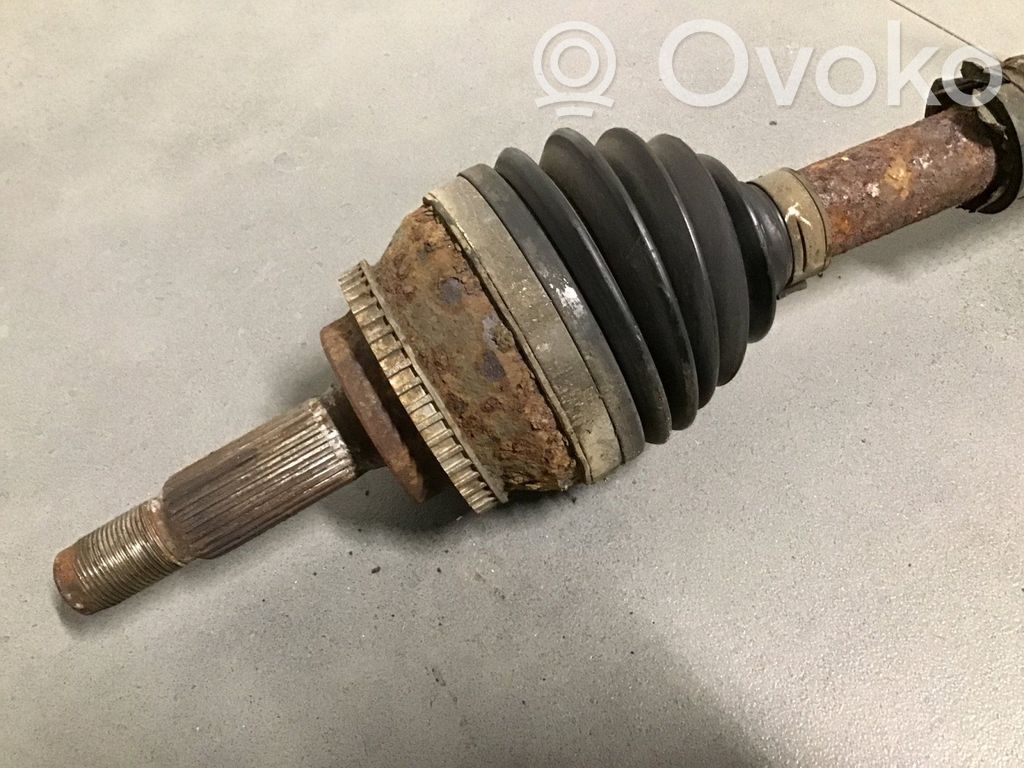 Toyota Corolla E120 E130 Priekinis pusašis 