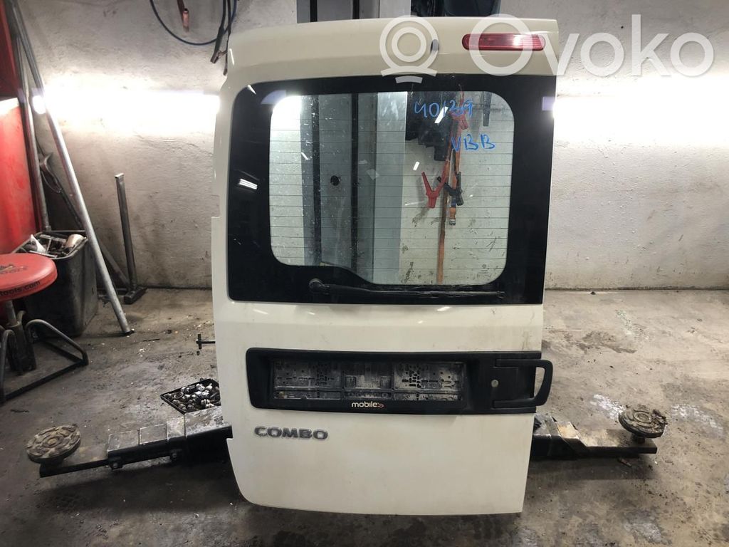 Opel Combo D Galinės durys 