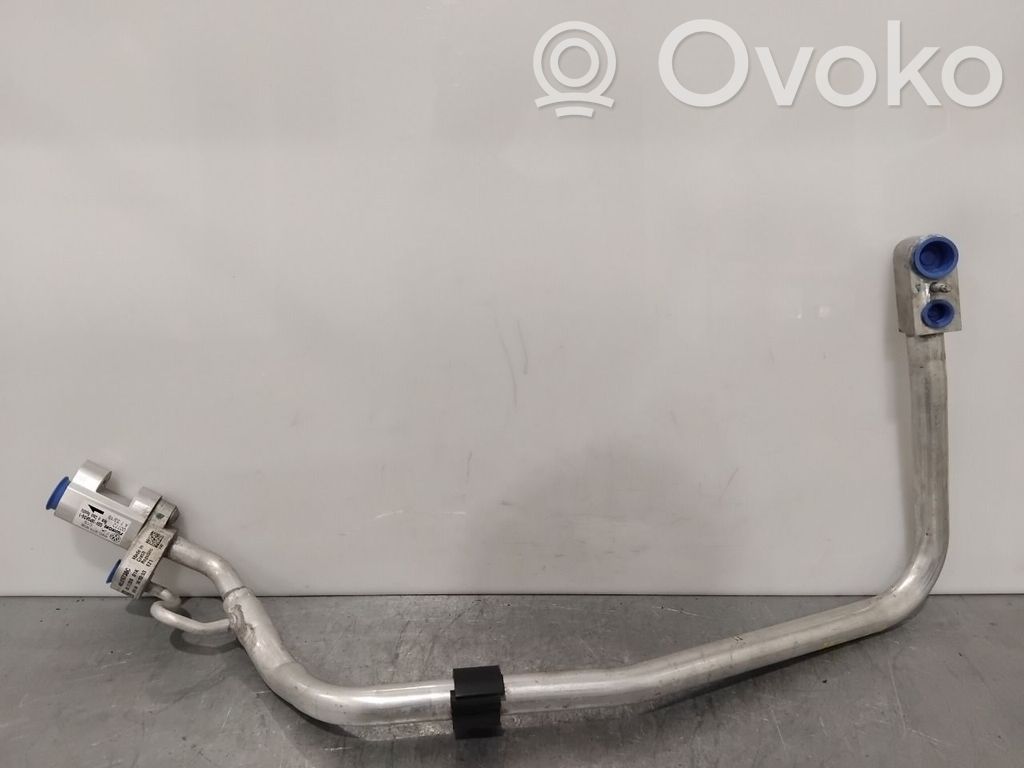 Audi e-tron Ilmastointilaitteen putki (A/C) 