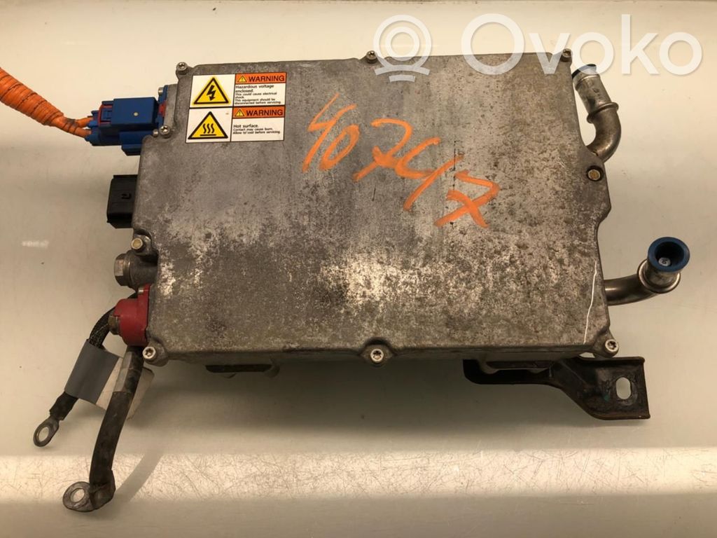 Tesla Model S Voltage converter inverter 