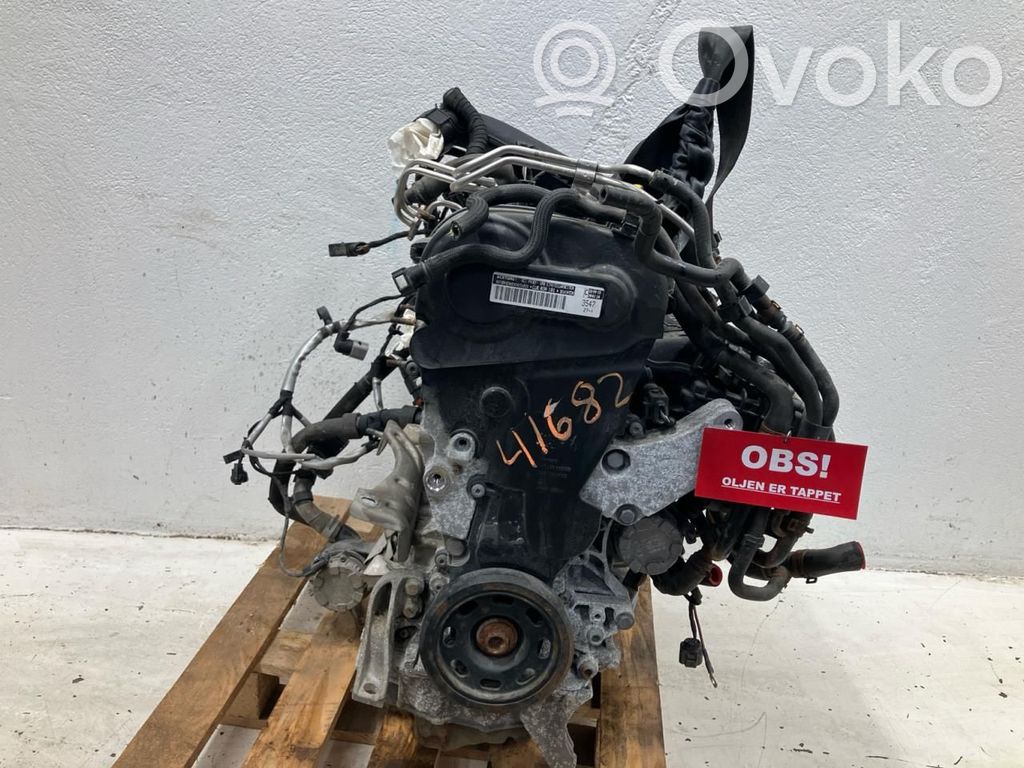 Volkswagen Golf VII Engine 