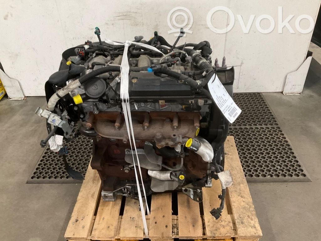 Engine   MN982414,4HK,4HK,MN982414