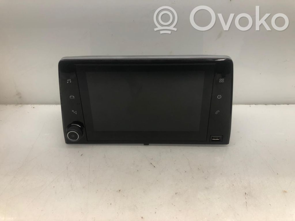 Toyota ProAce City Panel / Radioodtwarzacz CD/DVD/GPS 