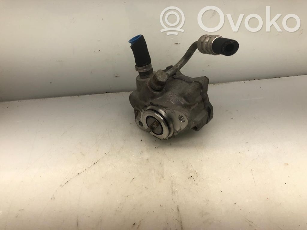 Peugeot Boxer Ohjaustehostimen pumppu 