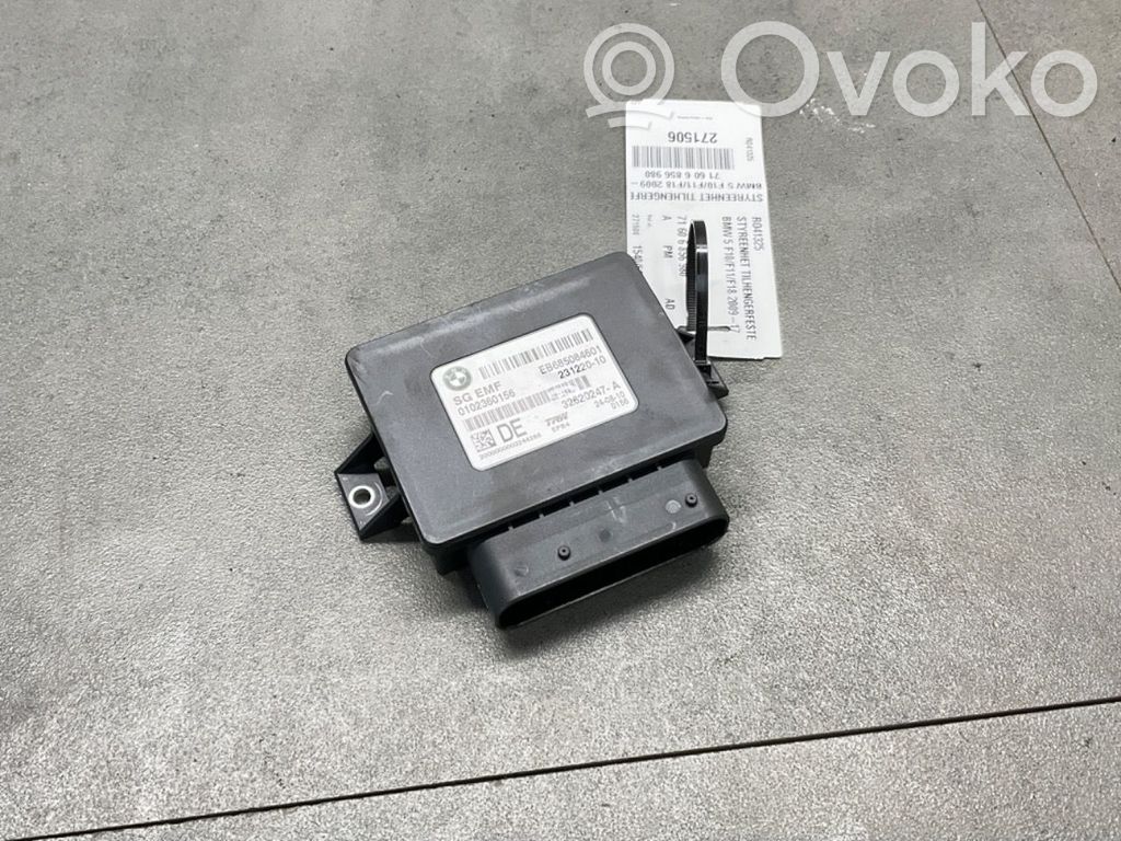 BMW 5 F10 F11 Vetokoukun ohjainlaite/moduuli 