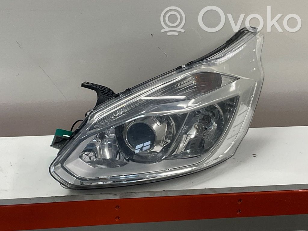 Ford Transit Custom Headlight/headlamp 