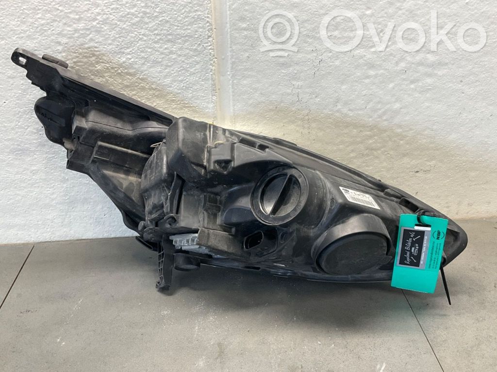 Ford C-MAX II Headlight/headlamp 