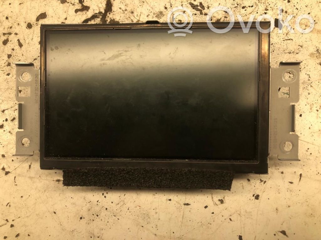 Volvo V60 Ekrāns / displejs / mazais ekrāns 