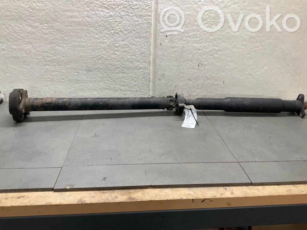 BMW 3 E90 E91 Kardanas komplekte 