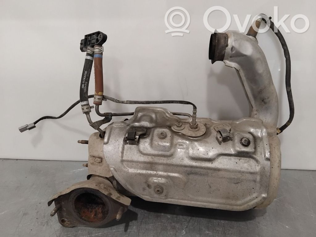 Mercedes-Benz A W176 Filtr cząstek stałych Katalizator / FAP / DPF 