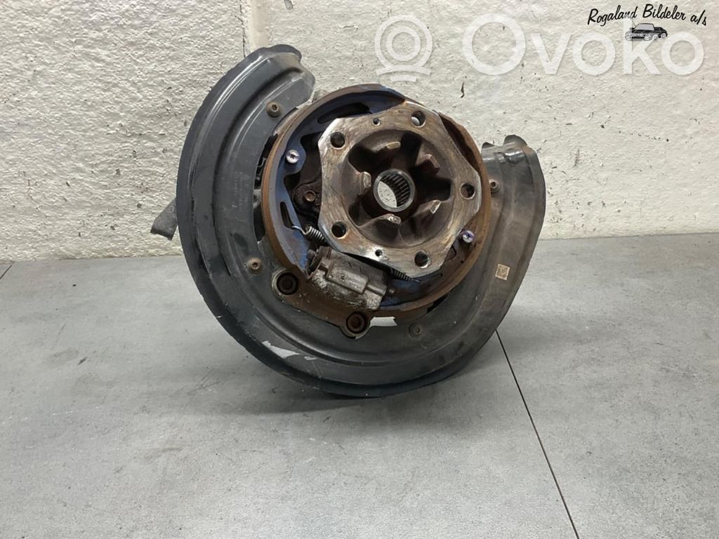 Porsche Cayenne (9Y0 9Y3) Zwrotnica koła tylnego 