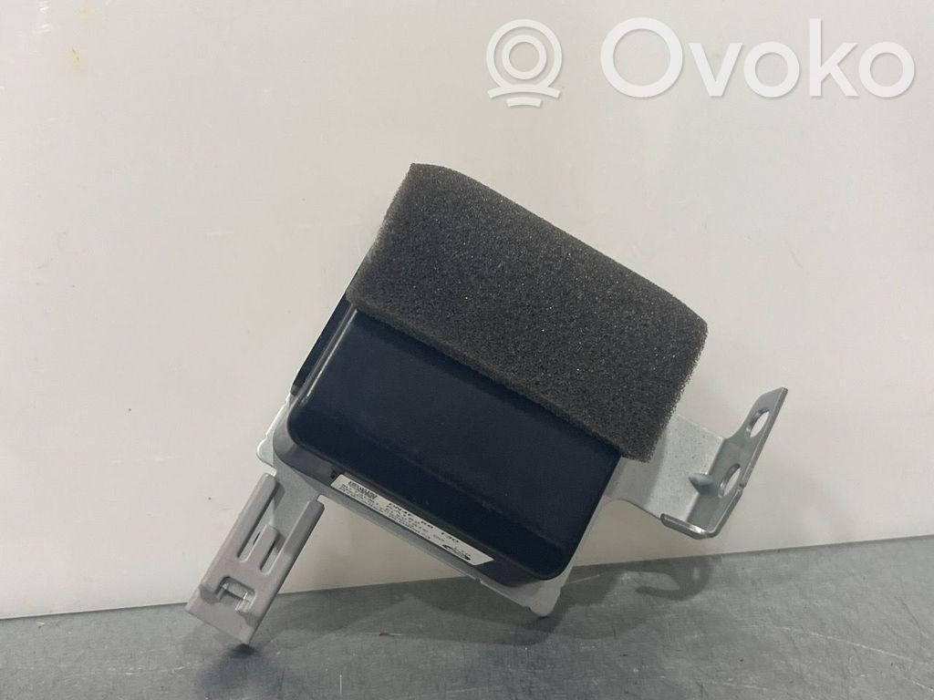 Mazda MX-30 Antenos stiprintuvas 